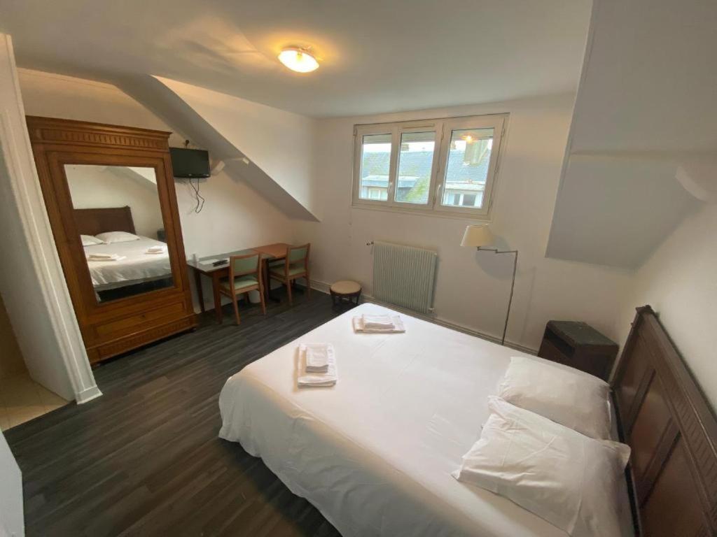 Hotel Restaurant L'Annexe Saint-Valery-en-Caux Zewnętrze zdjęcie